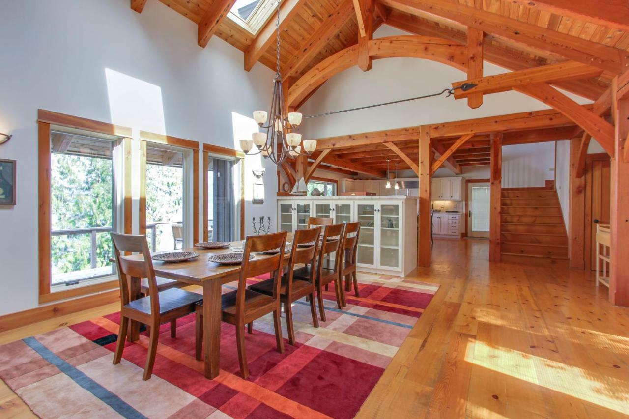 Bottle Bay Lakefront Lodge Sandpoint Extérieur photo