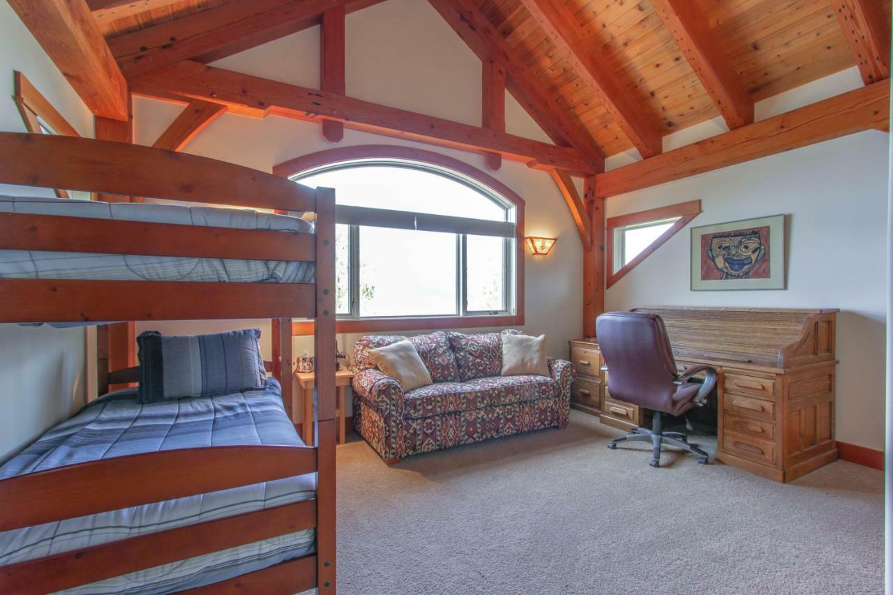 Bottle Bay Lakefront Lodge Sandpoint Extérieur photo